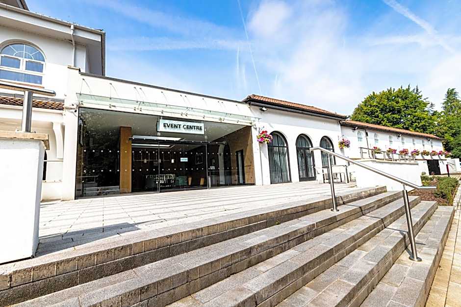 Crowne Plaza Gerrards Cross By IHG