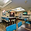 Hampton Inn By Hilton Portsmouth Central