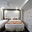 Hotel Lee International