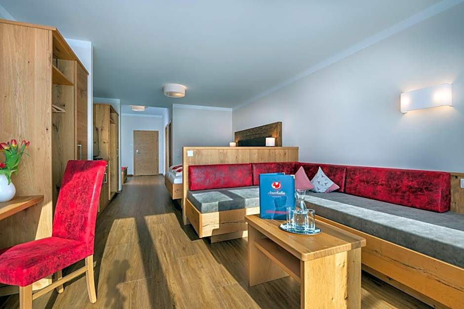 Hotel & Appartement Auerhahn