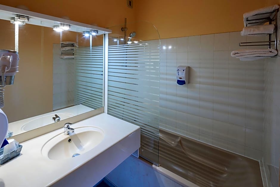 Logis Hotel Noemys Brive - Restaurant Le Teinchurier