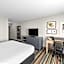 Country Inn & Suites by Radisson, Topeka West, KS