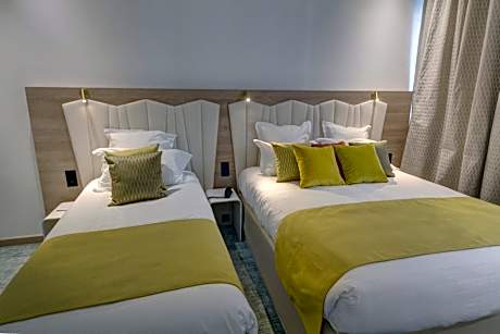 Family triple room