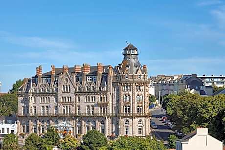 Duke Of Cornwall Hotel