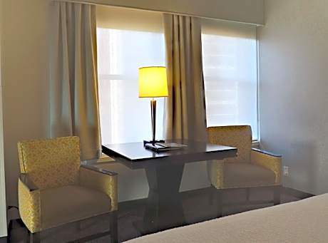 2 Double Beds Deluxe Room