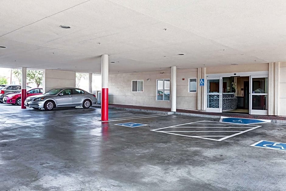Ramada Limited and Suites San Francisco Airport