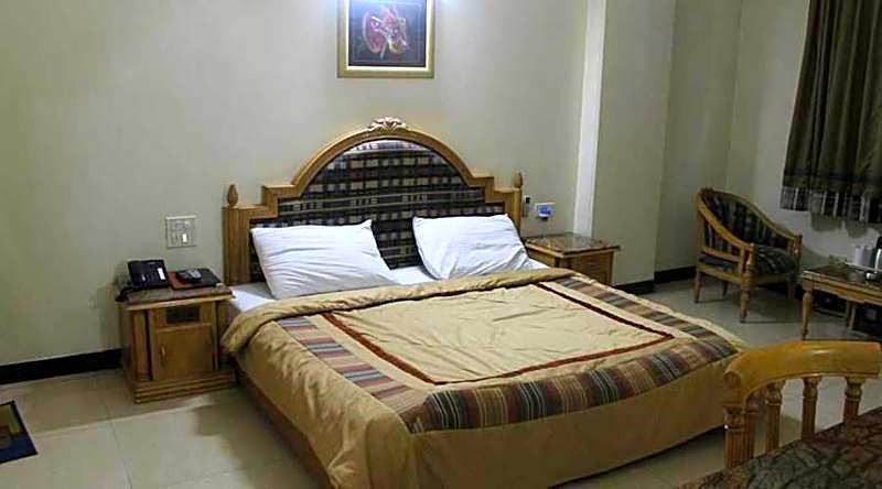 Hotel Sunstar Residency