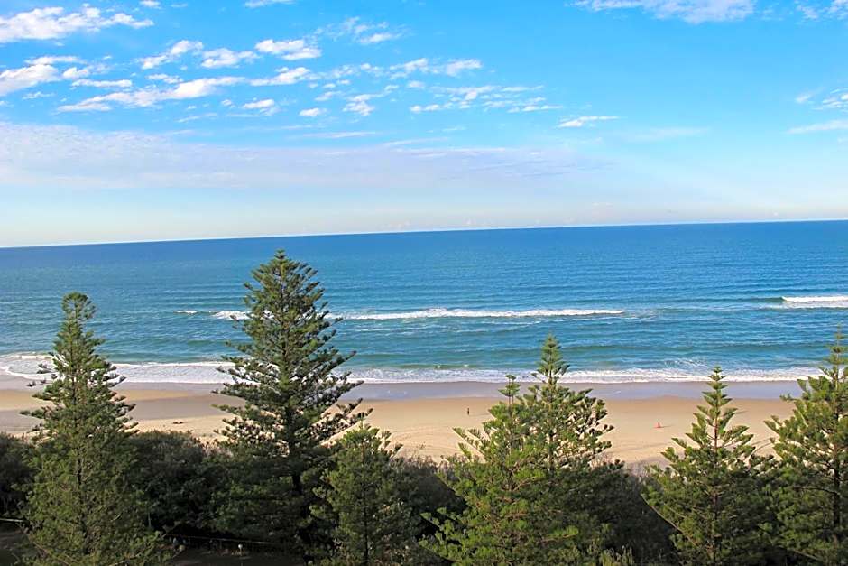 Pacific Regis Beachfront Holiday Apartments
