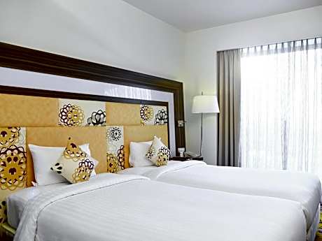 Deluxe Twin Room with 20% discount on Food and Soft Beverage