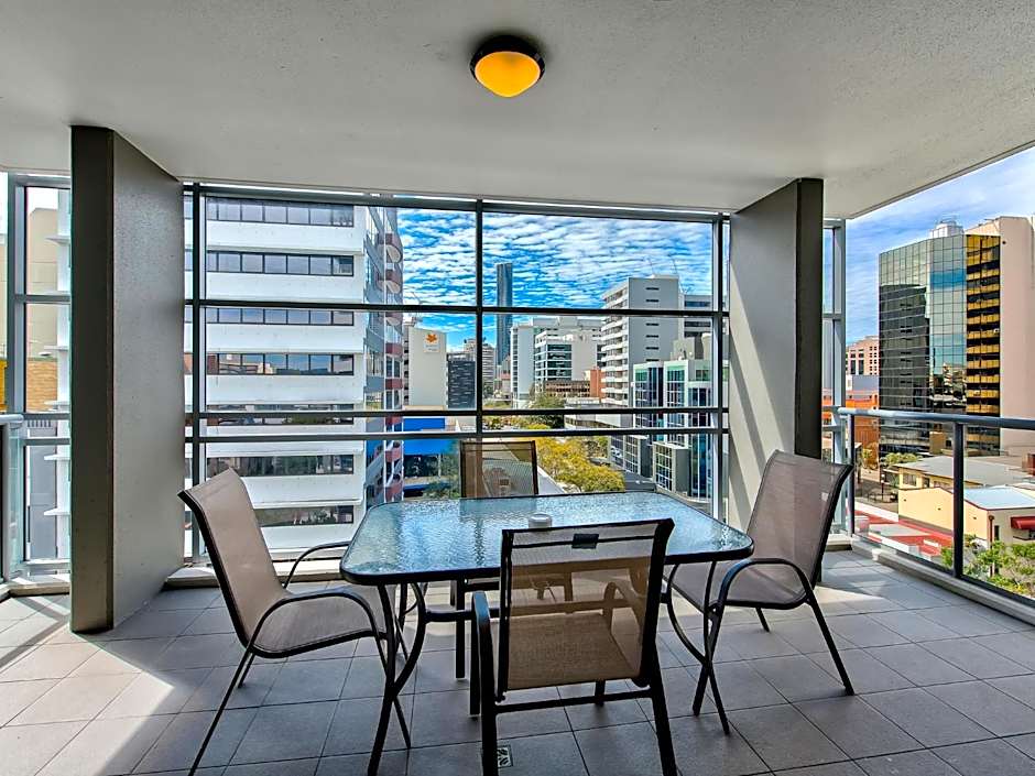 SKD Suites
