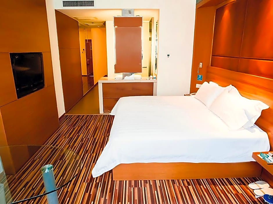 Jinjiang Inn Style Taiyuan Grand South Gate Metro Station