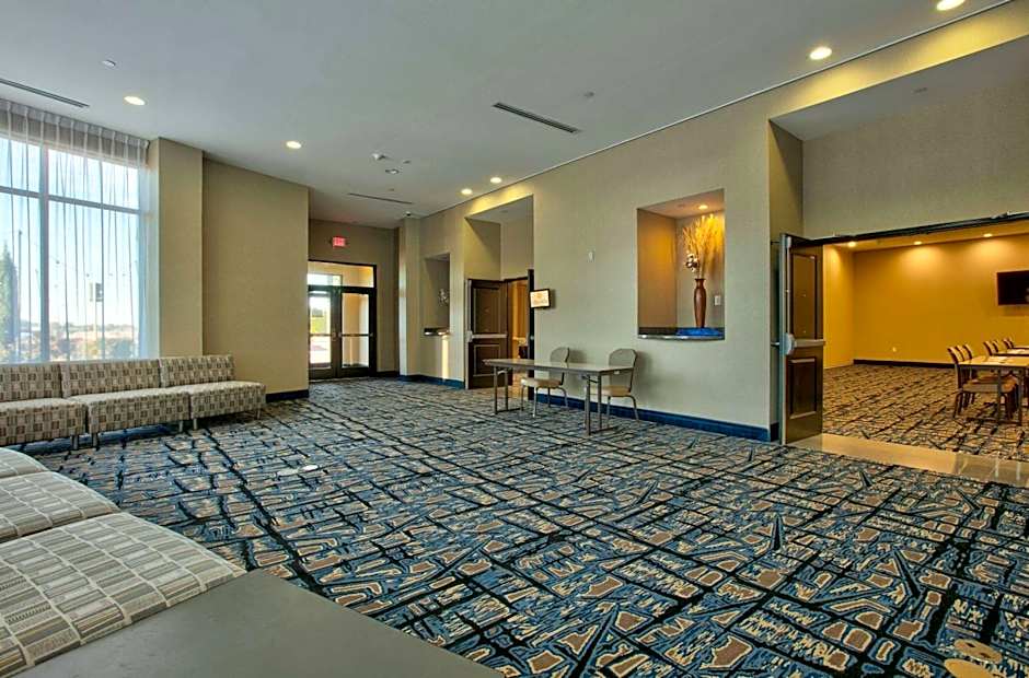 La Quinta Inn & Suites by Wyndham Lubbock Southwest