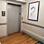 Comfort Suites