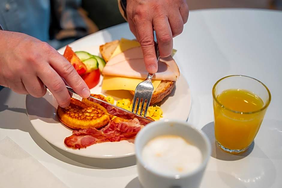 Holiday Inn Eindhoven Airport By IHG