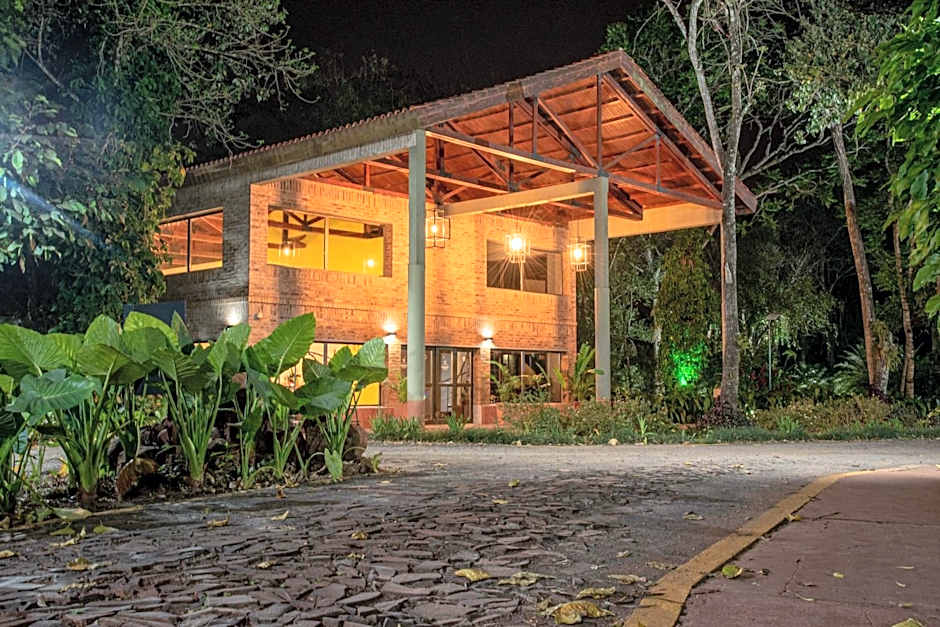 Village Cataratas
