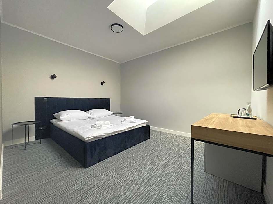 Hotel Made in Napoli by Siervo Międzybórz