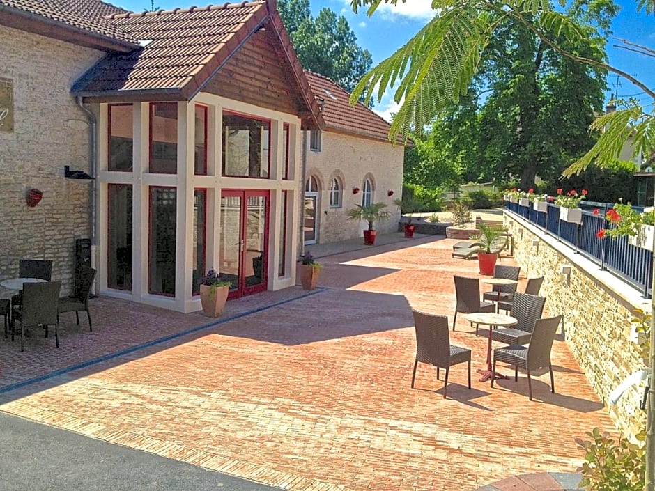 Logis Hostellerie De La Chaumière