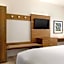 Holiday Inn Express & Suites - McAllen - Medical Center Area By IHG