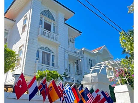 IKIGAI VILLA RIFAT HOTEL