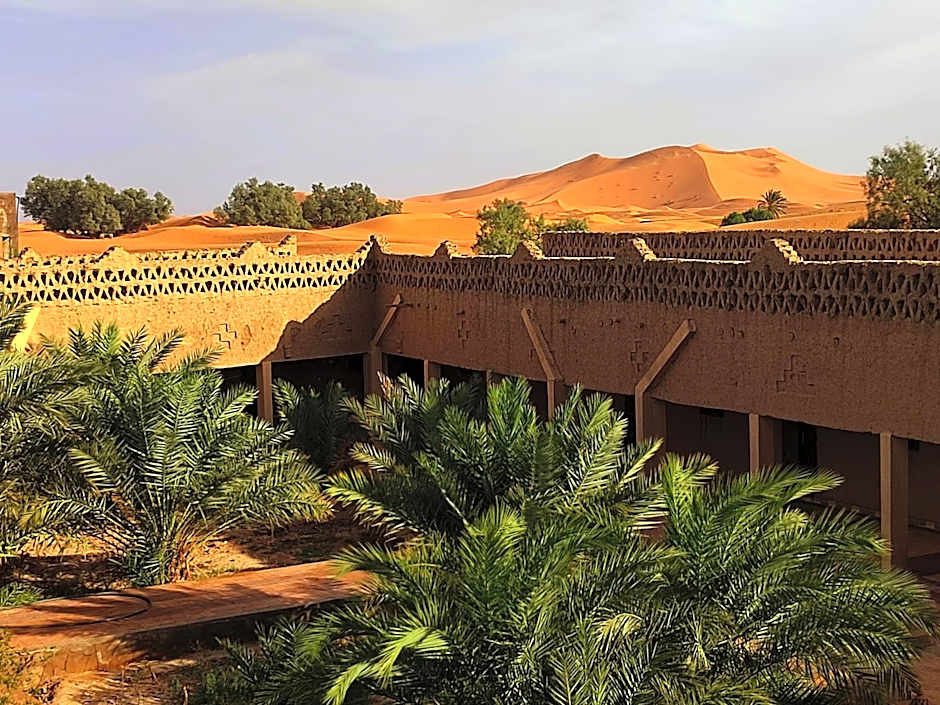 Sahara Sands Hotel