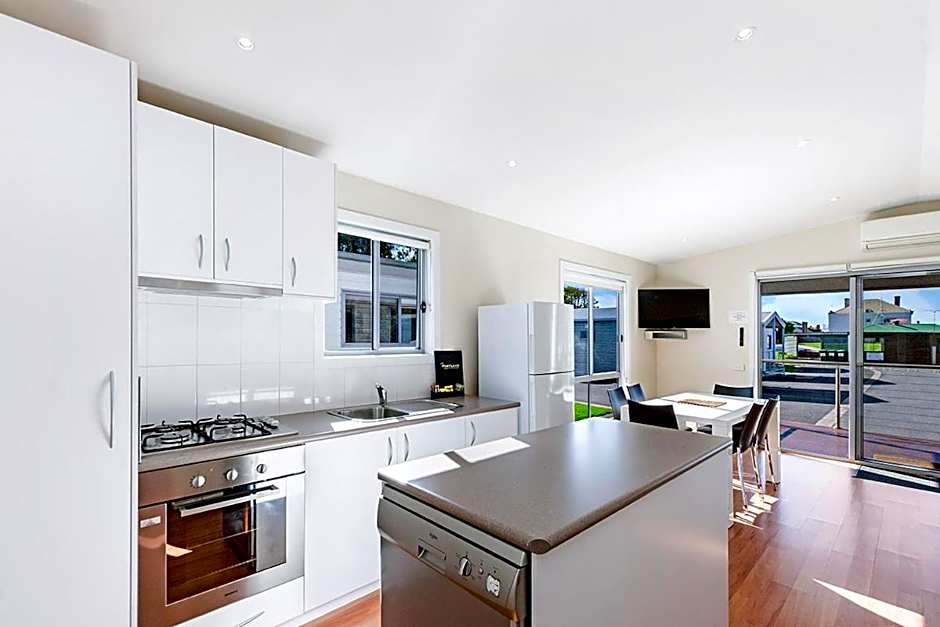 Portland Holiday Village