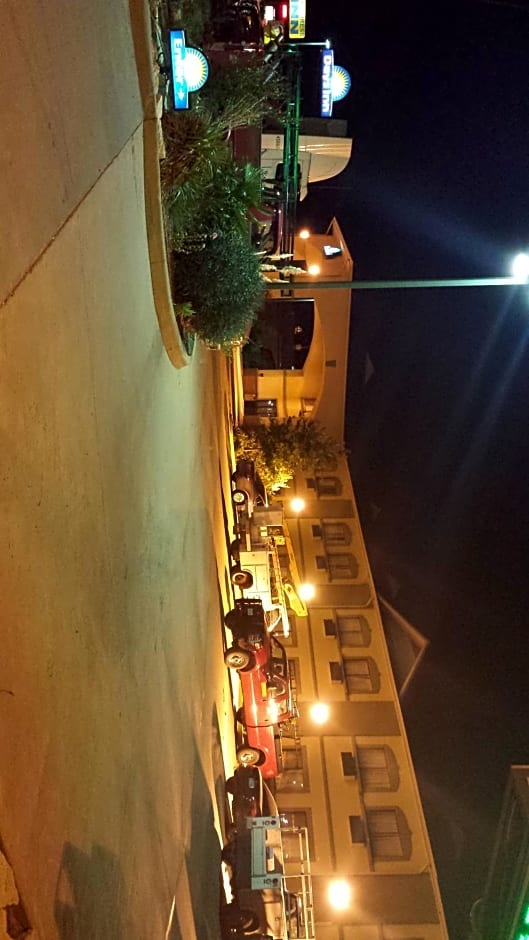 Days Inn by Wyndham Childress