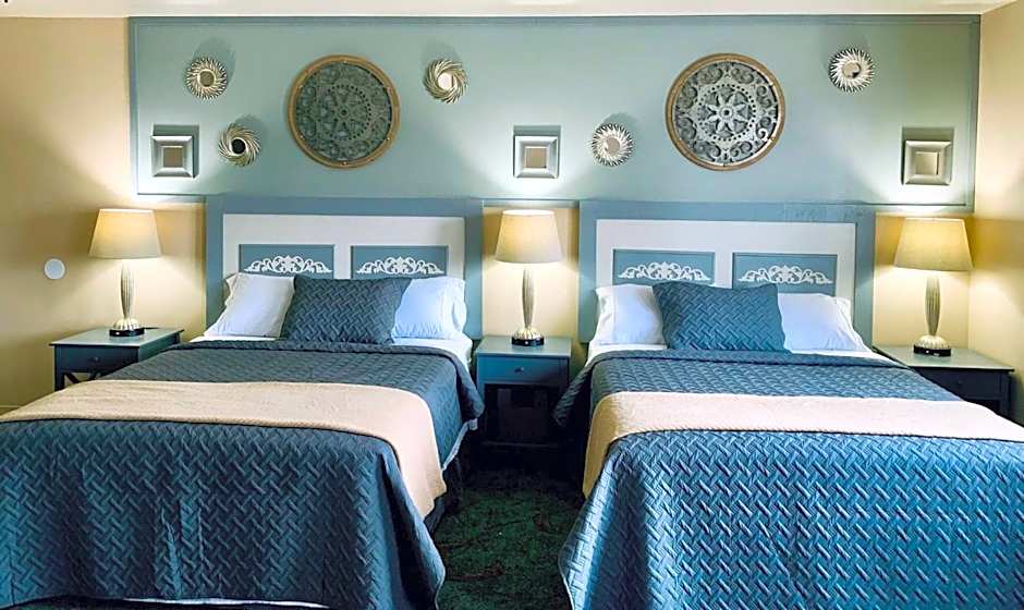 Photo 1 of 1 of Family Suite