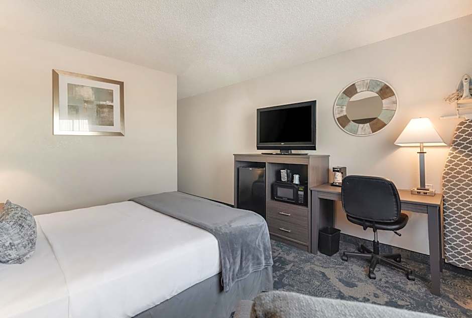 American Inn & Suites Metro Airport