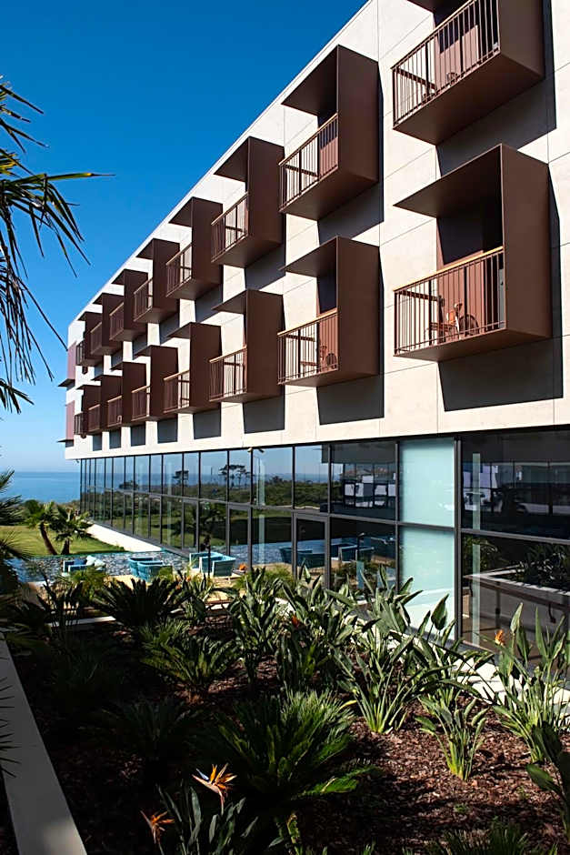 Sines Sea View Business & Leisure Hotel