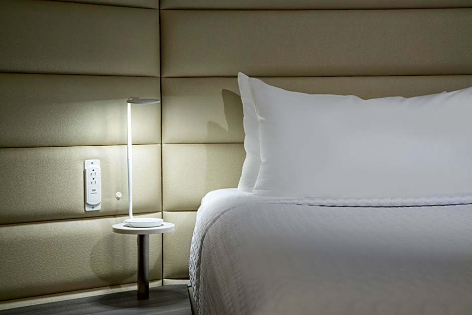 Crowne Plaza Hotel Springfield By IHG