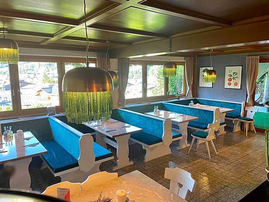 VILLA OXA - Boutique Design Hotel