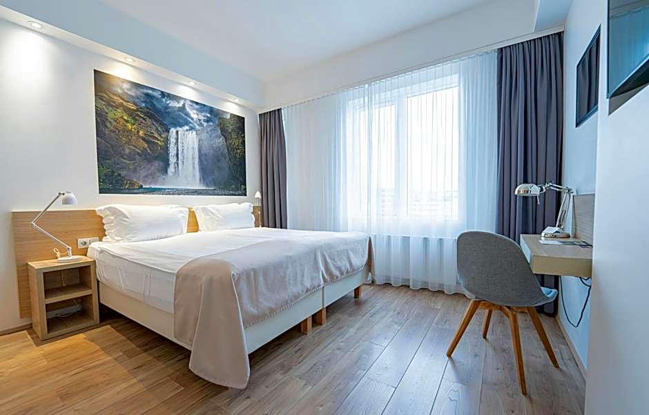 Storm Hotel by Keahotels