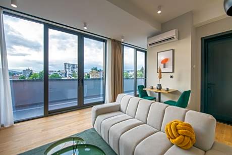 Deluxe One-Bedroom Balcony Suite with Kitchen