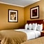 Clarion Hotel & Suites Riverfront