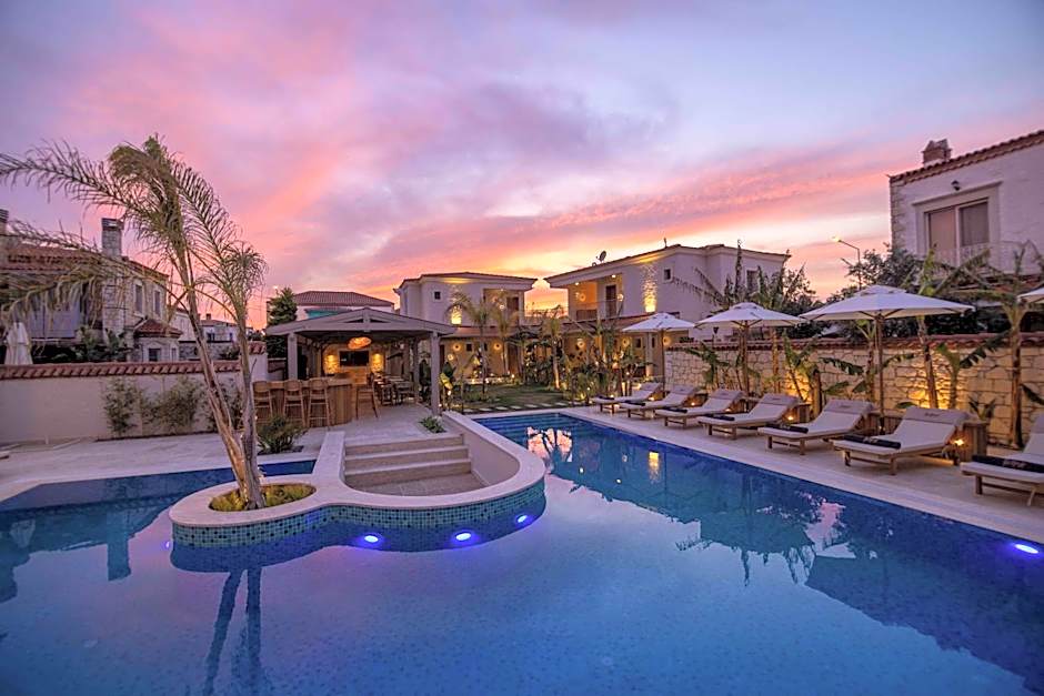 June Alaçatı Adult Only