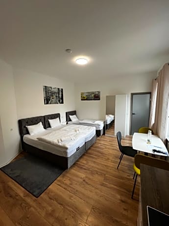 Basic Triple Room