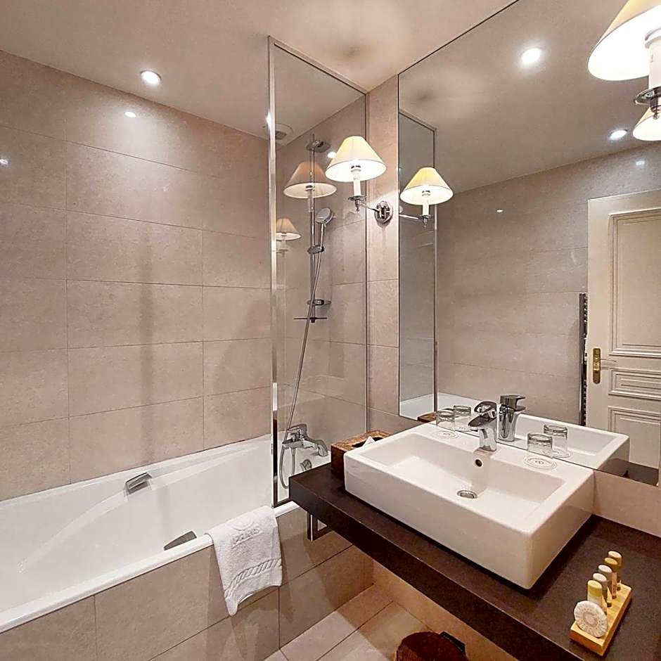 Hôtel du Danube Saint Germain