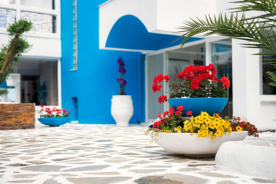 Kamari Beach Hotel