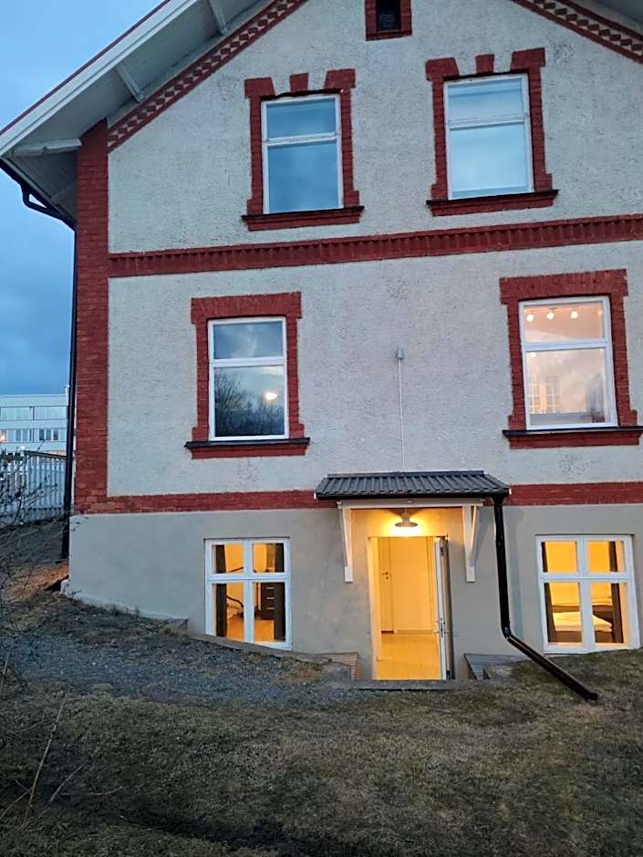 Vandrarhem 11 RUM & KÖK