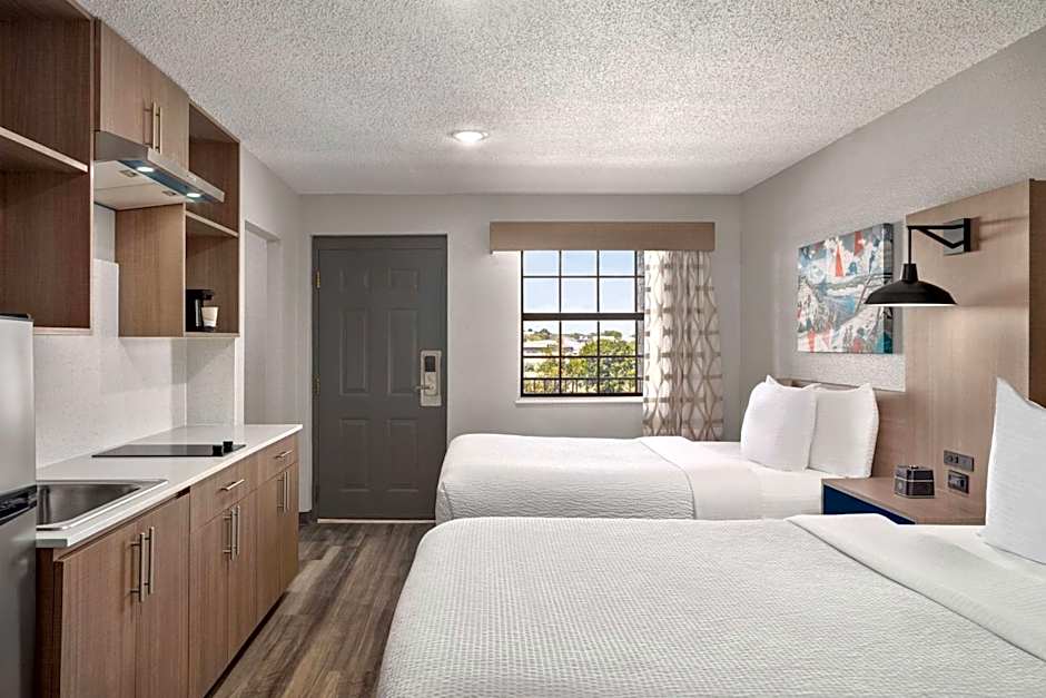 La Quinta Inn & Suites by Wyndham Temple