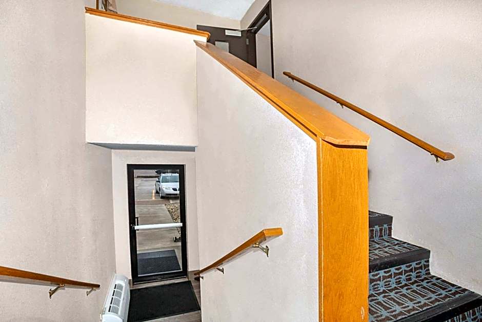 Super 8 by Wyndham Fort Madison