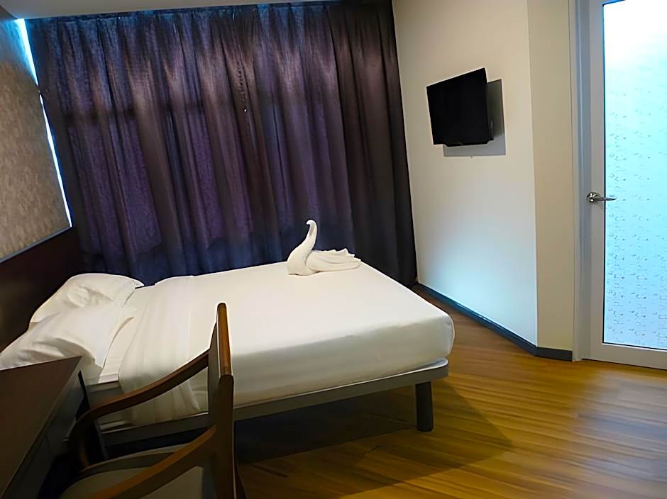 Hotel 138 @ Bestari