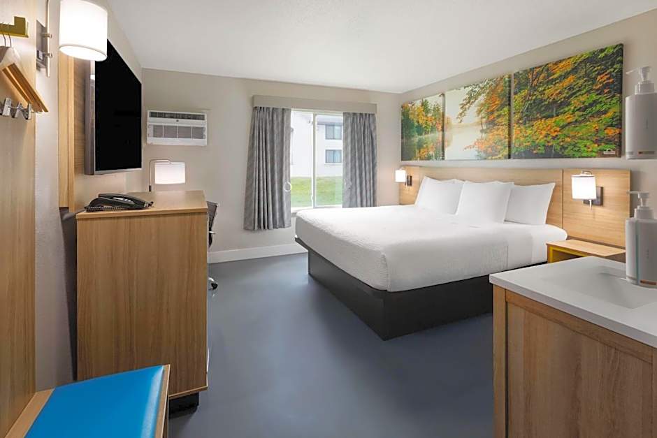 Days Inn by Wyndham Fergus Falls