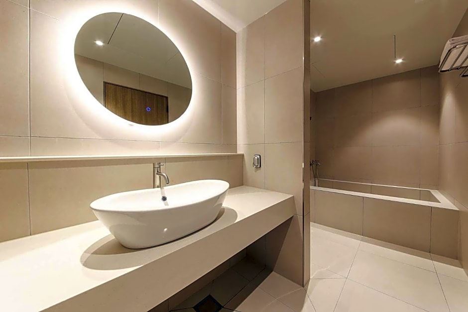 Hound Hotel Jeonju Deokjin