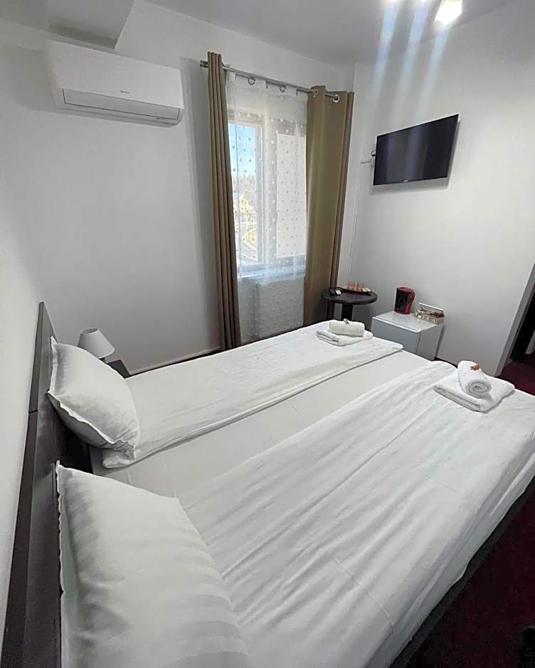 Apartamente 9 - Naomi