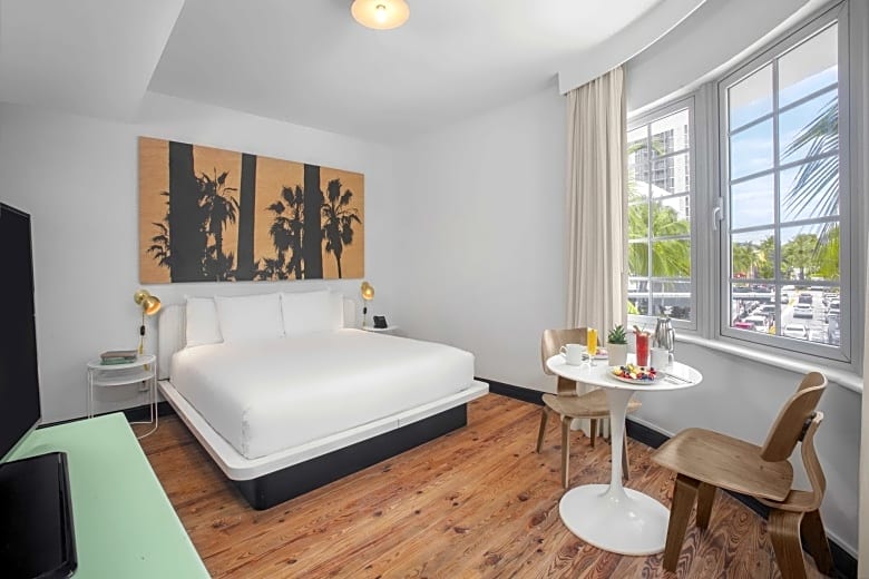 AxelBeach Miami-Adults Only – Miami Beach, FL