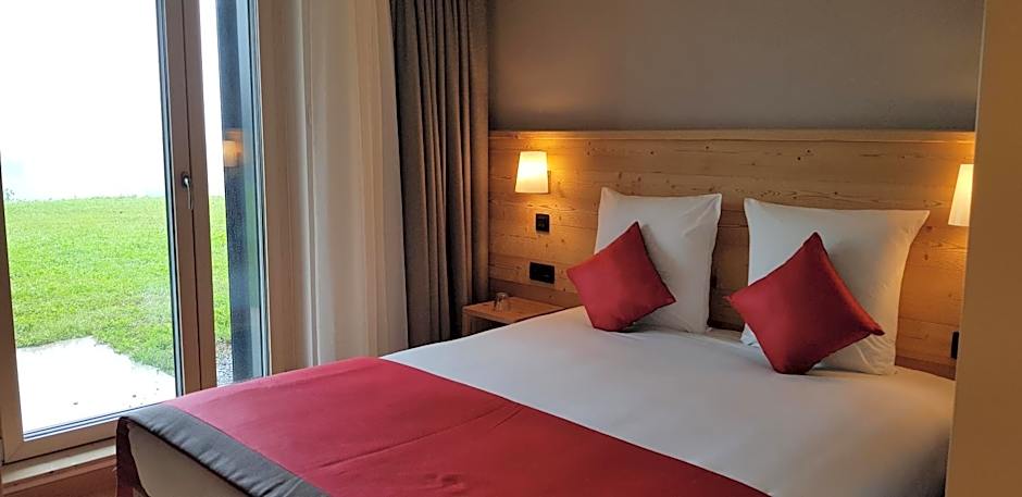 AUBERGE DES GLIERES Plateau des Glières