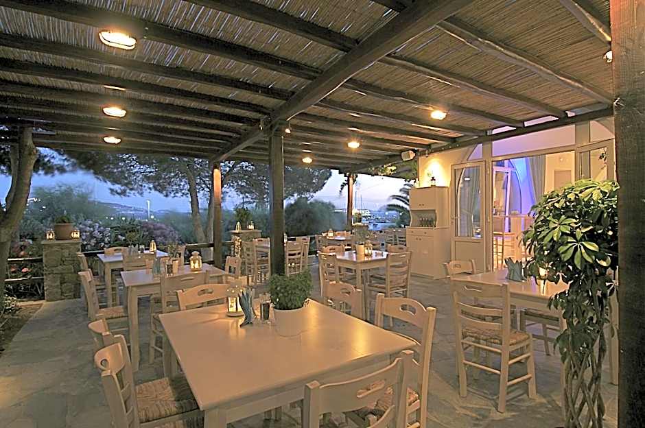 Makis Place