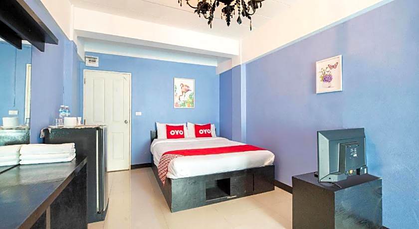 Super OYO 427 Chill Apartment