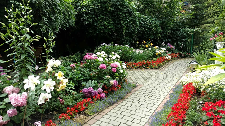 Hotel Monika – Krakow, KY